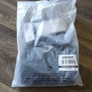 NWT black vital seamless crop